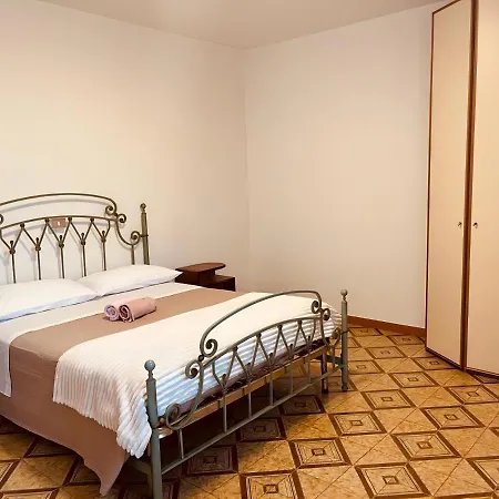 아파트 Roseto In Collina Cologna (Teramo)