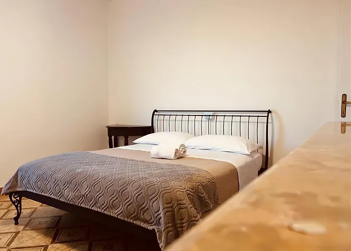 Апартаменты Roseto In Collina Cologna